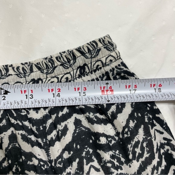 Jane Ashley Black and White A-Line Midi Skirt - Picture 5 of 6